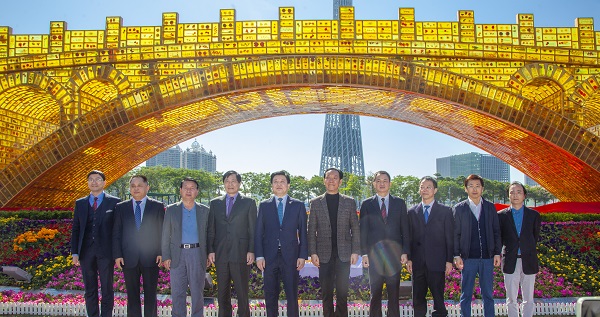 徐建国秘书长出席“丝路金桥” 助力“读懂中国”揭幕仪式